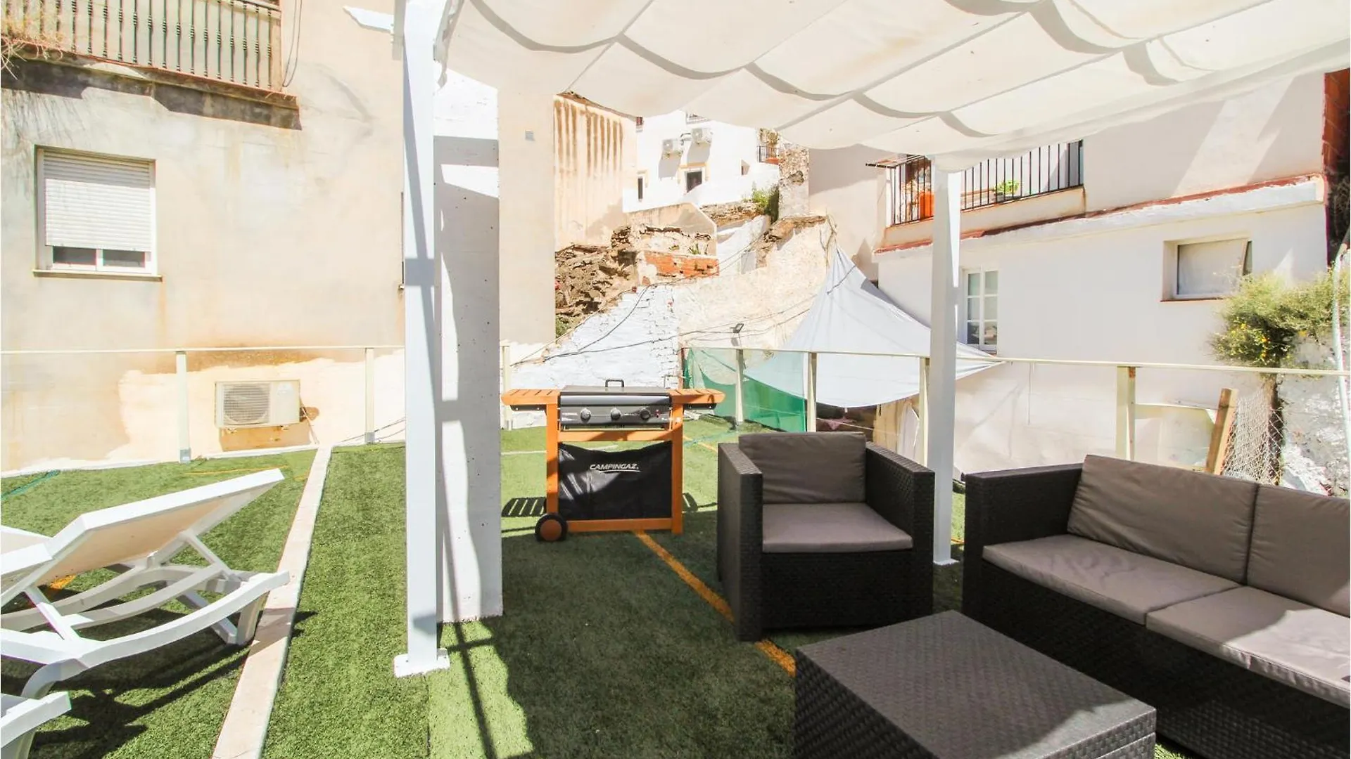Amazing Apartment In Sayalonga With Kitchenette